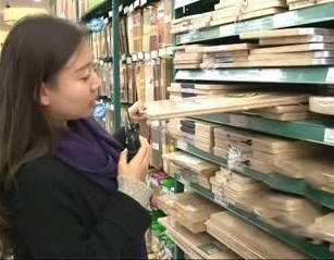 超市中的竹菜板